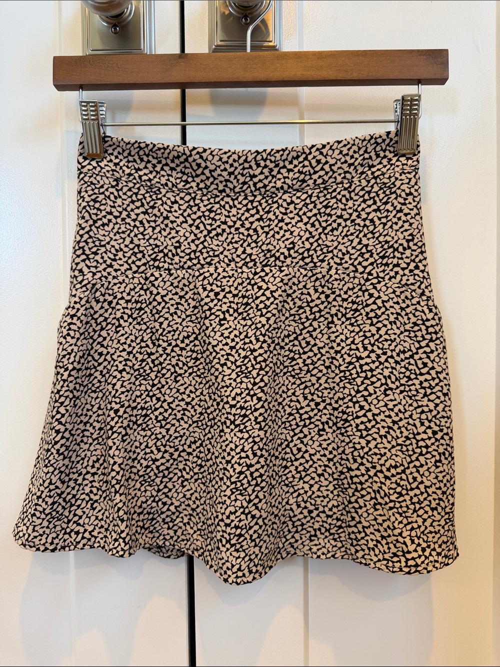 A’ltard State Small Black Ivory Abstract Print High Waist Flared Mini Skirt